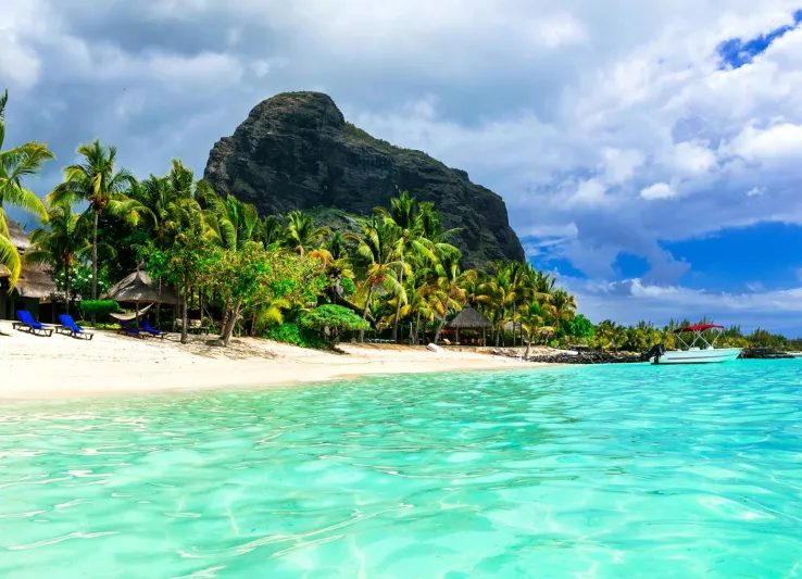 من اليابان إلى المغرب.. أجمل الوجهات للاستمتاع بالأجواء الخريفية