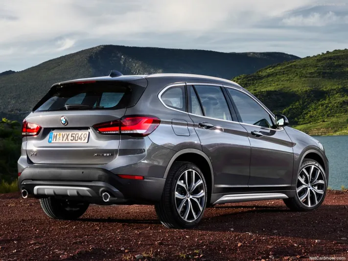 اكتشف التحديثات الجديدة بـ سيارة BMW X1 لعام 2020