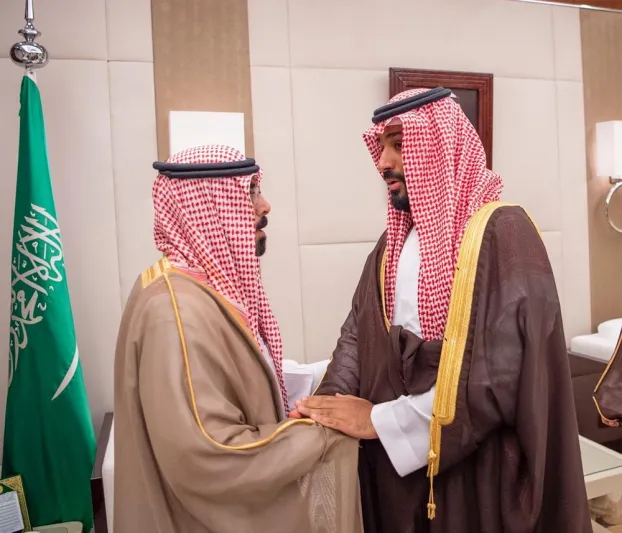 خادم الحرمين وولي العهد يستقبلان أسرة الفقيد "الفغم"