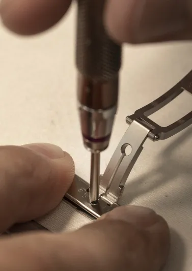 ساعة ألباين إيغل "Alpine Eagle"..إحياء رمز فريد 