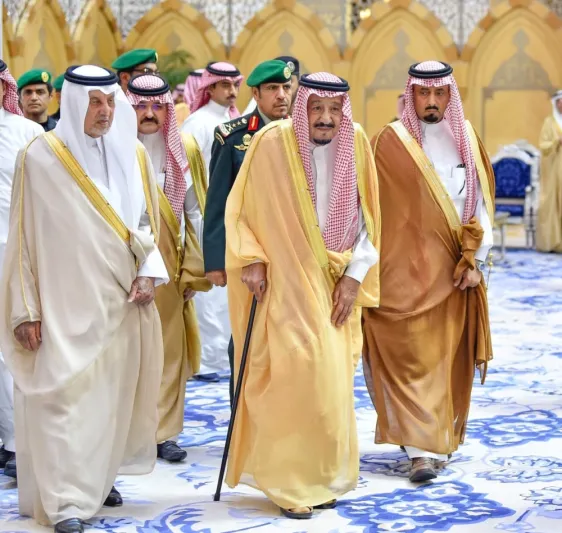 حقيقة "الموكب المهيب" للملك سلمان في سماء الرياض (فيديو)