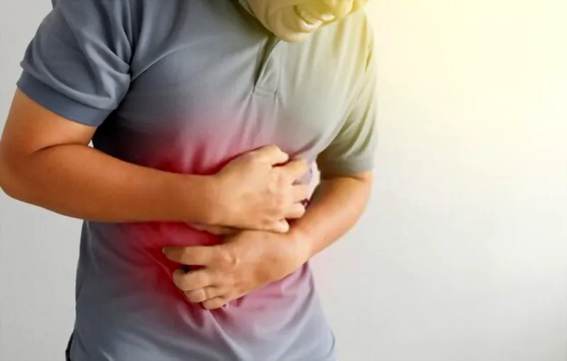 أسرع طريقة للتخلص نهائيا من التهاب القولون.. تعرف على أسبابه وأعراضه