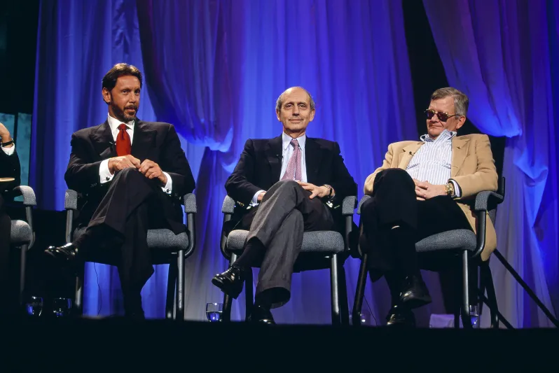 كيف حالفه الحظ وجمع هذه المليارات؟ قصة نجاح مؤسس شركة أوراكل