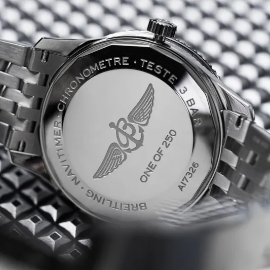 بريتلينغ تُطلِق ساعة نافيتايمر 1 أوتوماتيك 41 ليمتد إديشن حصريًا للشرق الأوسط: نسخة متطورة من ساعة أسطورية