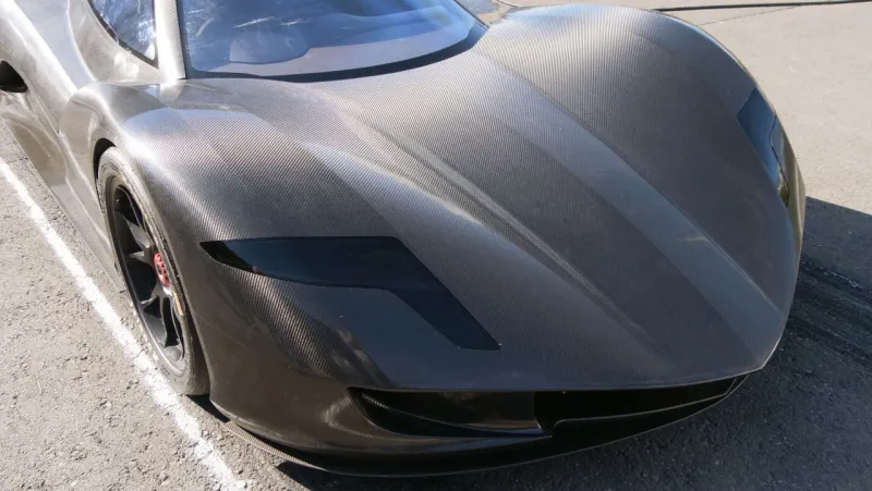 3.2 مليون دولار ثمن السيارة الأسرع في التاريخ (فيديو)