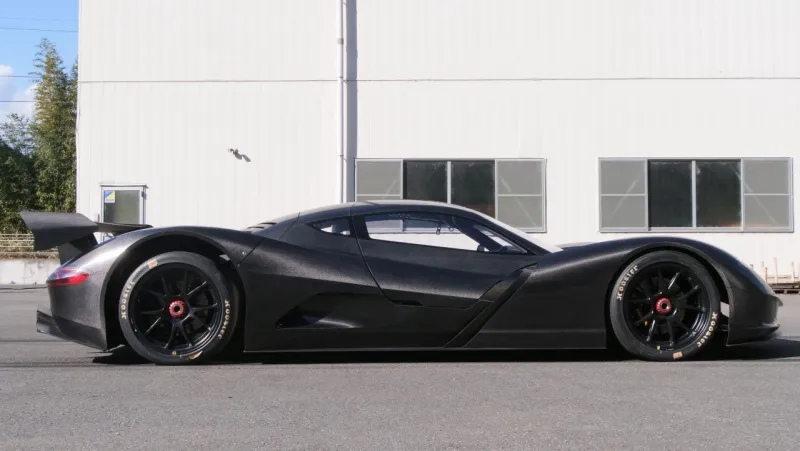 3.2 مليون دولار ثمن السيارة الأسرع في التاريخ (فيديو)