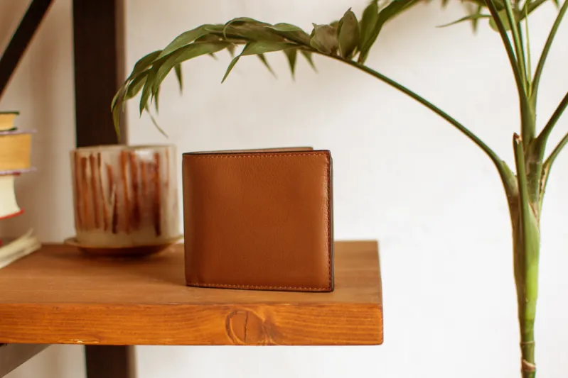  للرجل العربي الأنيق.. أرقى حافظات النقود لعام 2020