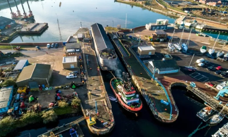 «صنعتها لفهم ثقافات الغير».. قصة نموذج ومتحف سفينة نوح على شاطئ إبسويتش الإنجليزية «فيديو»