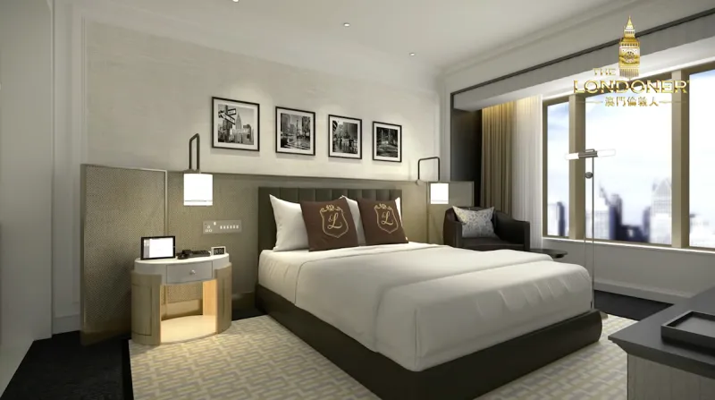 بلمسات من الذهب .. شاهد فندق «ديفيد بيكهام» الجديد 