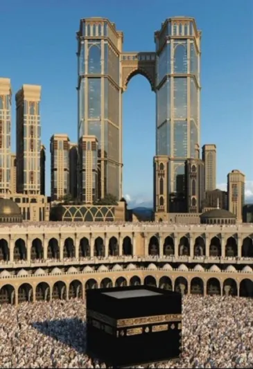 انتهاء تركيب أعلى مصلى معلق في العالم بمكة المكرمة