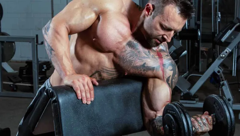 الرياضة والغذاء من أسرار بناء العضلات والحصول على جسم مثالي 