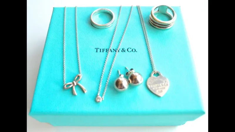 صفقة شراء ضخمة جعلت من «إمبراطور الموضة» أغنى أغنياء العالم