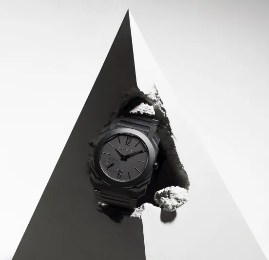 عالم الساعات بولغاري.. كيف بدأت تجربتها وما سر نجاحها؟