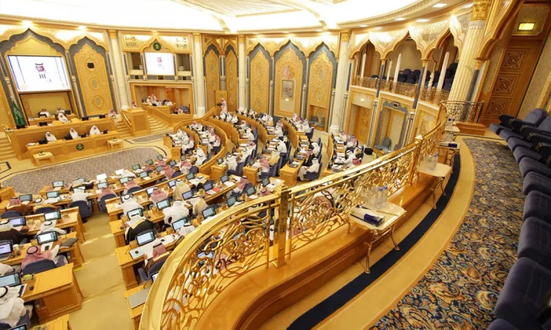 تعديل بـ "الإقامة المميزة" و"العمل التطوعي".. تفاصيل ما جاء في جلسة "الشورى"