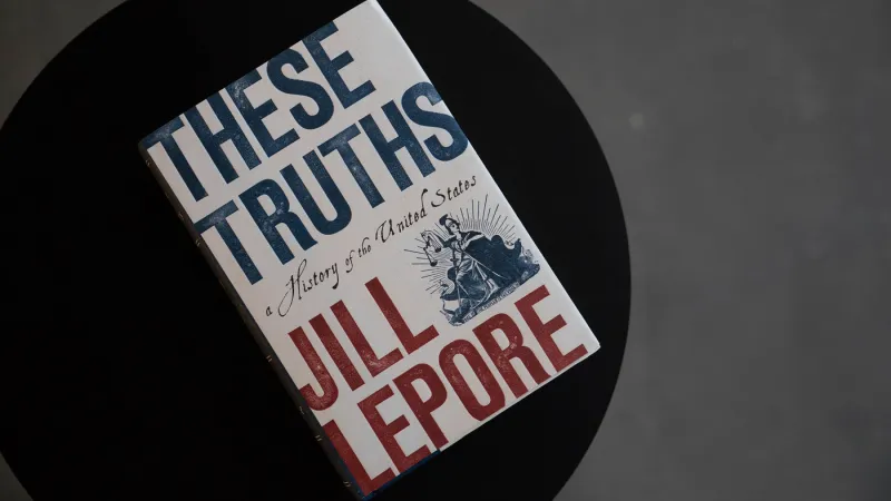  قائمة بيل جيتس لأفضل كتب قرأها خلال عام 2019 «فيديو»