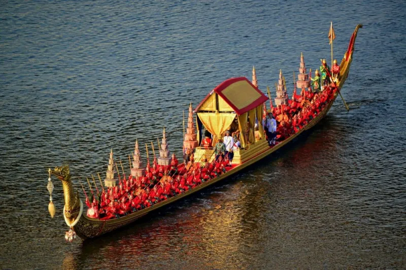 كيف أنهى ملك تايلاند مراسم «عام التتويج»؟ «فيديو»