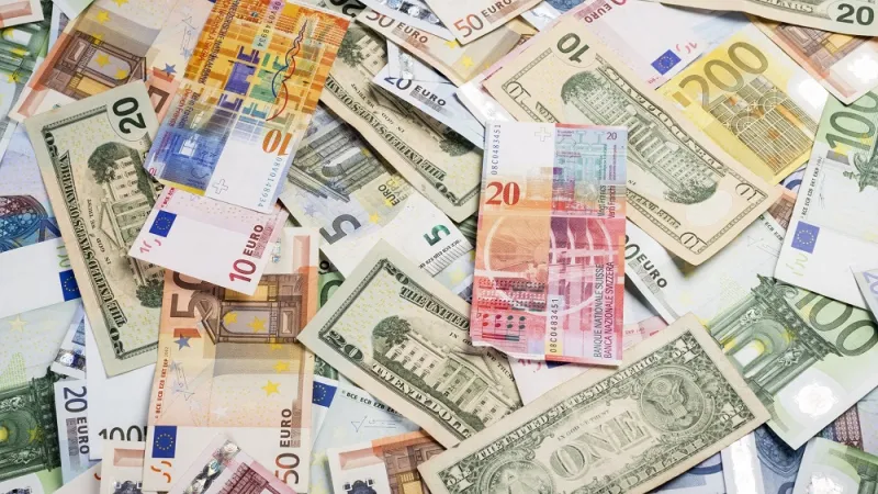 هل تختفي النقود من العالم خلال السنوات القليلة المقبلة؟