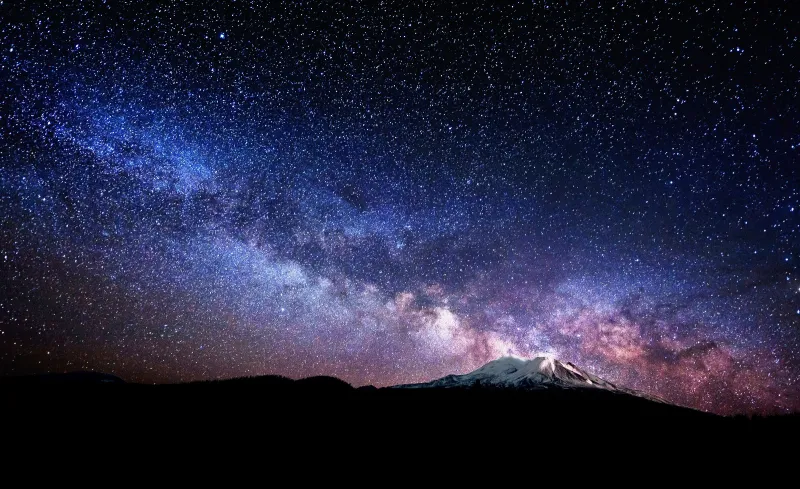 كم يبلغ وزن مجرة درب التبانة؟