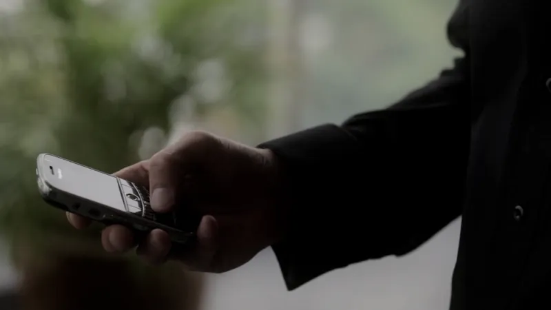 كيف استغل عميل «2 سنت» لاقتناص ربع مليون دولار من شركة اتصالات ألمانية؟