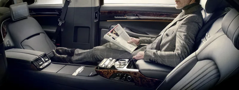 جينيسيس G90 سيارة تطوي معها المسافات بمتعة دون عناء