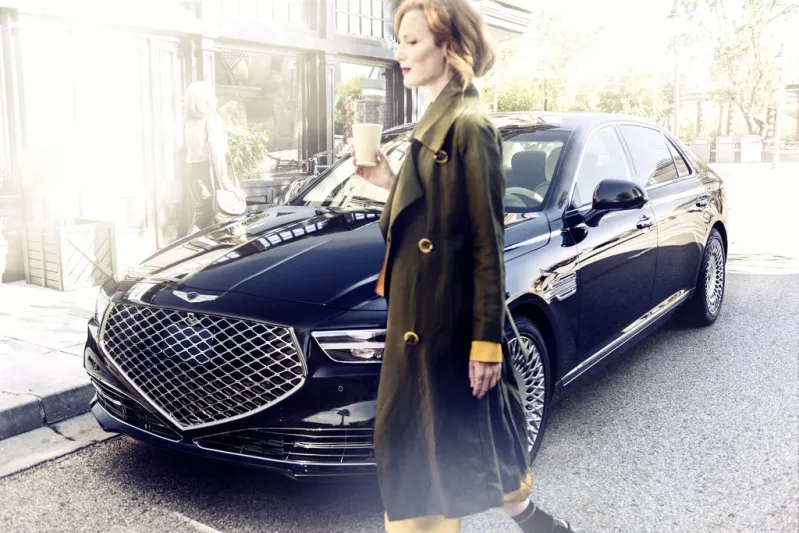 جينيسيس G90 سيارة تطوي معها المسافات بمتعة دون عناء