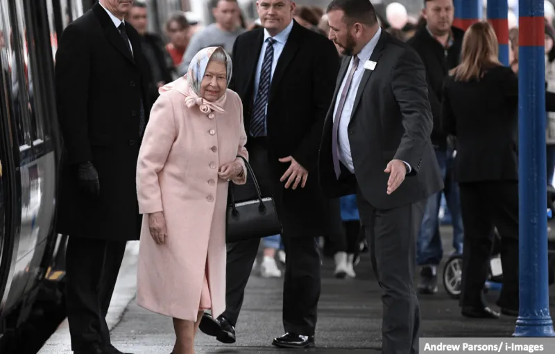  بعد نقله للمستشفى.. ما حقيقة الوضع الصحي للأمير فيليب ؟ «فيديو»