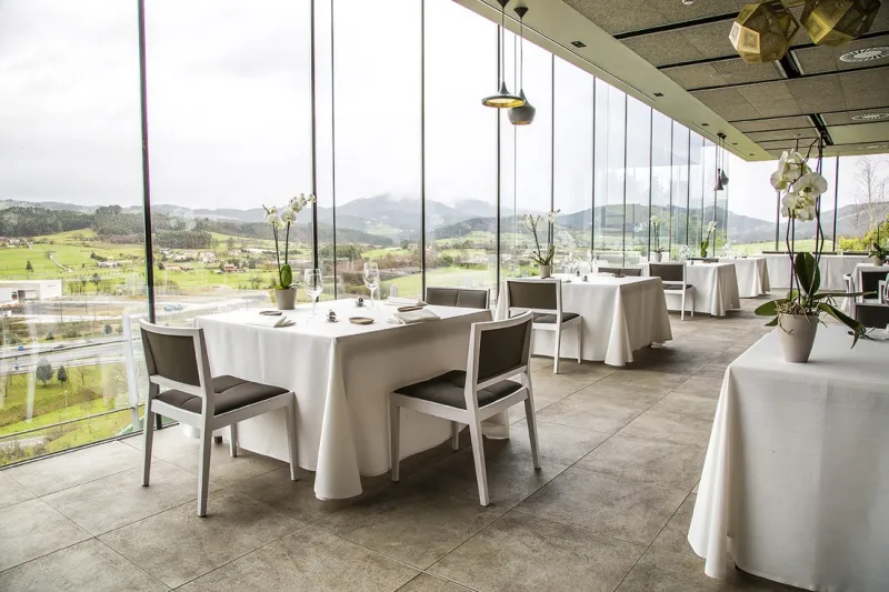 للأثرياء فقط.. تعرف على أفضل 10 مطاعم في العالم