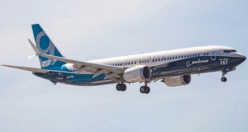 عزل ترامب وصفقة أوبر وكريم ومقتل البغدادي.. أبرز ما شهده العالم في 2019 (فيديو)