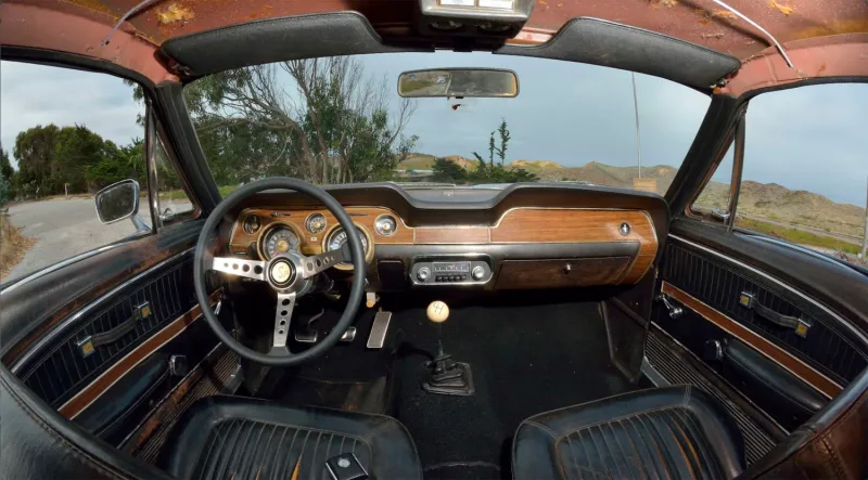 سعر خرافي.. بكم بيعت أغلى سيارة «فورد موستانج» في العالم؟ «صور»