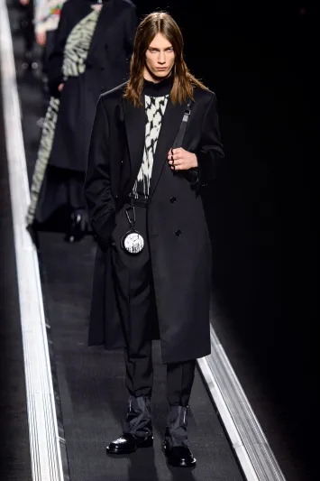 أجمل إطلالات الرجل في شتاء 2020