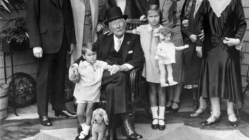 على طريقة أهم رجال الأعمال الأمريكيين.. مفاتيح النجاح حسب جون روكفلر