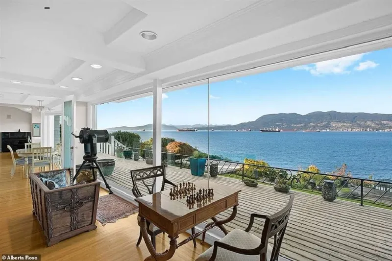 بتكلفة خيالية.. قصر الأمير هاري وميغان الفاخر بكندا «صور»