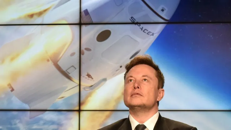 «Space X» تنجح في تجربة جديدة لنقل البشر للفضاء.. تفاصيل «فيديو»