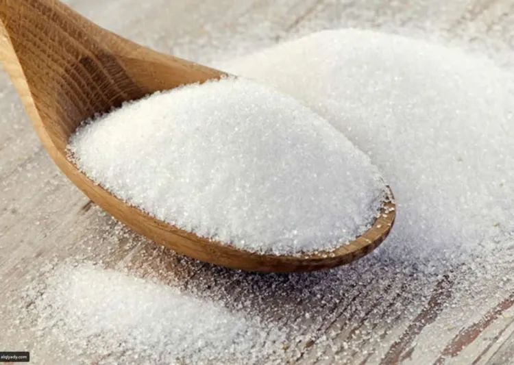 بعد سن الثلاثين.. احذر تناول هذه الأطعمة ضارة جدا بصحتك!