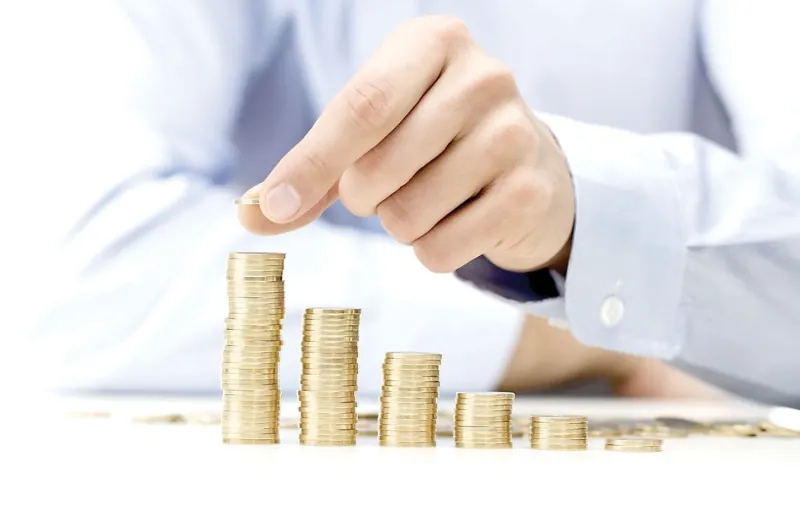 الأثرياء يعيشون أطول.. دراسة حديثة تكشف سبب ارتباط الثروة والصحة