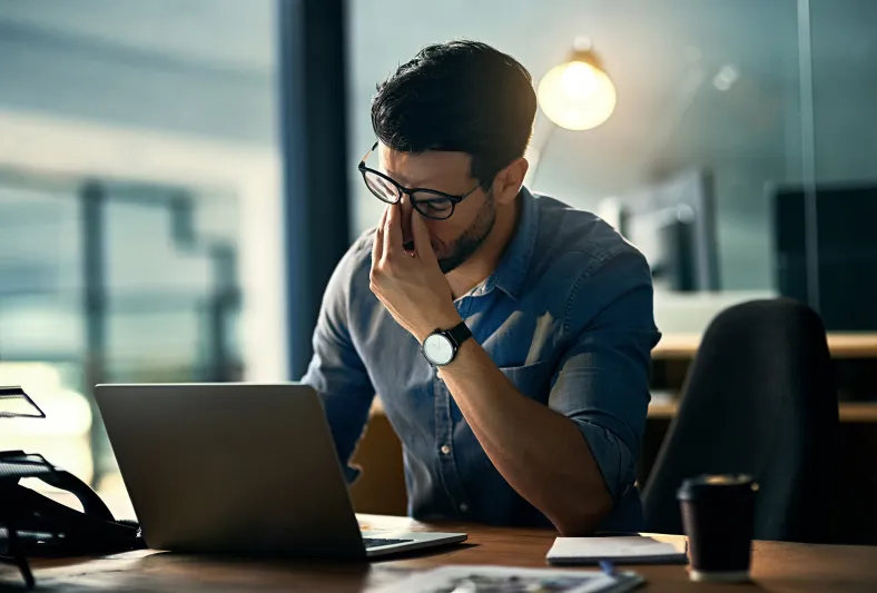  شعلة تشاؤم وطاقة سلبية.. دليلك للتعامل مع «الإرهابيين الساخرين»             