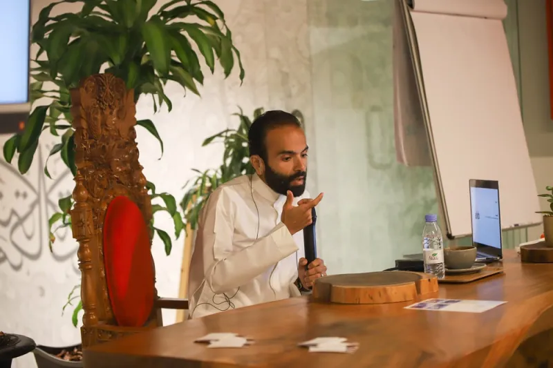 خالد الهنيدي: كنت خائفاً.. ودفنت خوفي في شاليهات الصقور 