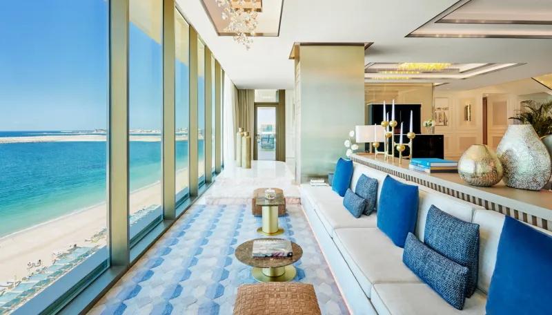 ماندارين أورينتال جميرا دبي يرفع الستار عن جناح بنتهاوس الملكي