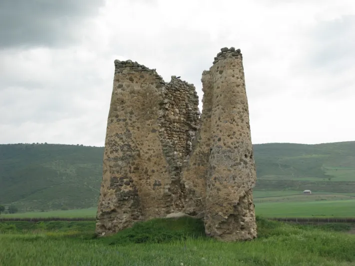 دليلك السياحي الكامل في أذربيجان.. كيف تستمتع في أرض النار؟