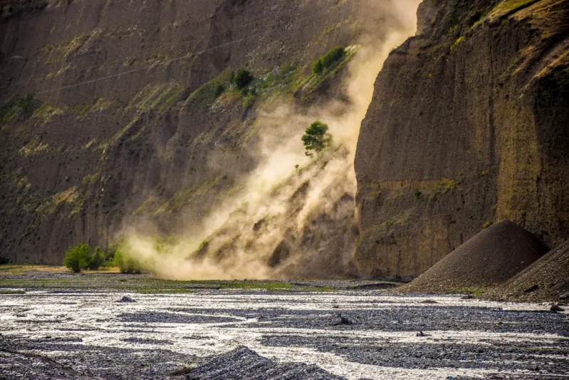 دليلك السياحي الكامل في أذربيجان.. كيف تستمتع في أرض النار؟