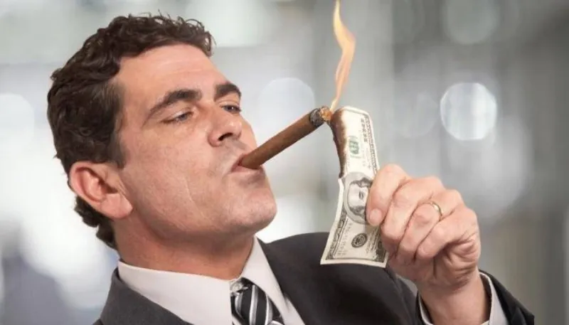 كم عدد الأشخاص الذين انضموا إلى قائمة الأثرياء خلال عام 2019؟