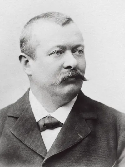 لويس فيتون.. تاريخ عريق من الأناقة الفرنسية