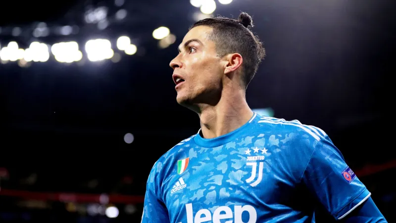 كورونا تلتهم ثروة رونالدو وتكبده خسائر مليونية