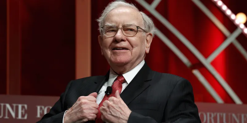 قبل 16 عامًا.. وارين بافيت قدم أهم نصيحة تُمهد أمامك طريق النجاح !