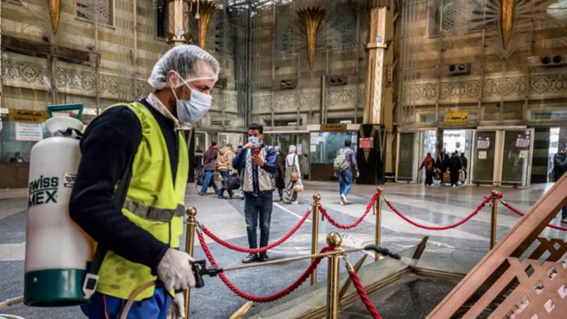 الشرطة المصرية تفرق «مسيرة ضد كورونا» بالإسكندرية (فيديو)