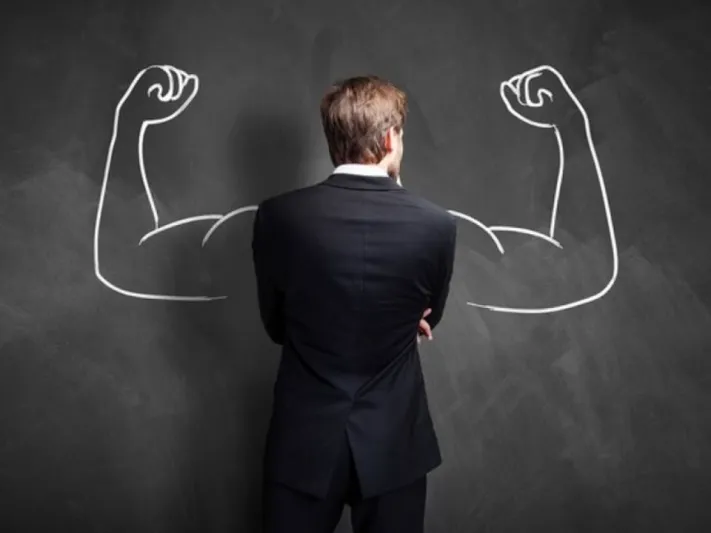 وداعا للتردد والانهزام.. كيف تتغلب على ضعف الثقة بالنفس؟