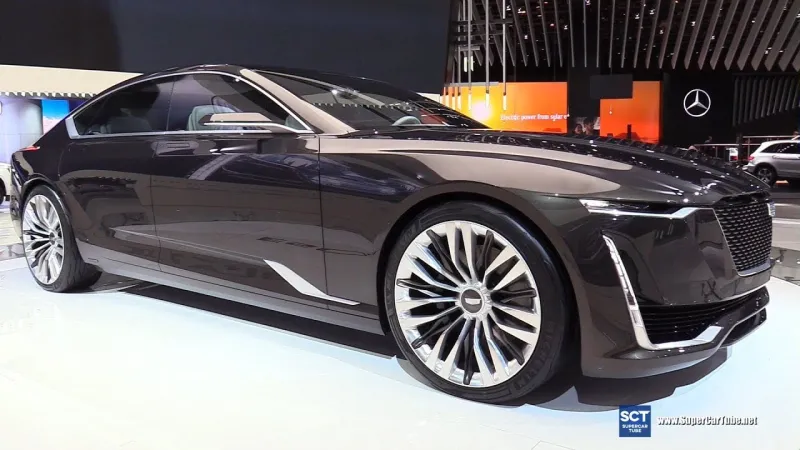 تجمع بين الفخامة والرفاهية..سيارة كهربائية جديدة من كاديلاك «فيديو»