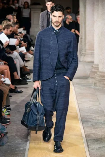 أزياء ربيع وصيف 2020... فجر جديد لأناقة الرجل 