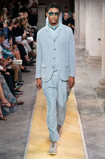 أزياء ربيع وصيف 2020... فجر جديد لأناقة الرجل 