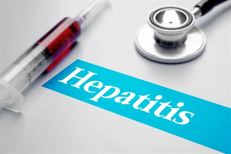 التهاب الكبد الوبائي.. الأعراض وطرق العلاج 